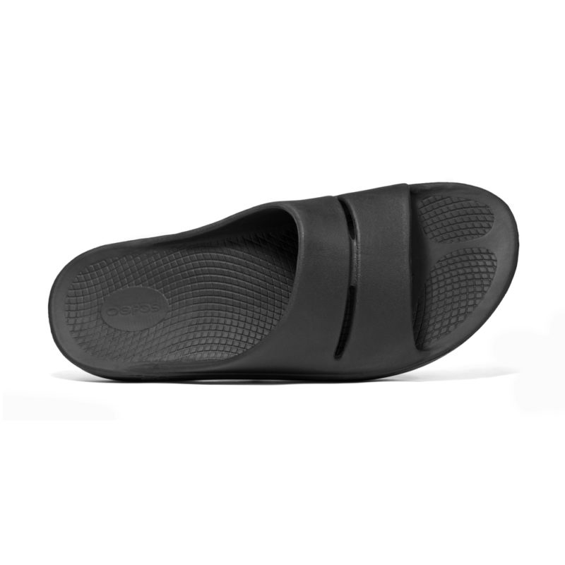 oofos ooahh slide black 2.jpg