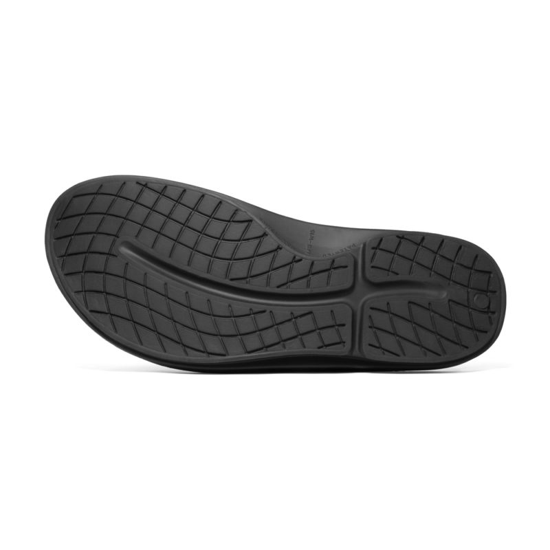 oofos ooahh slide black 3.jpg