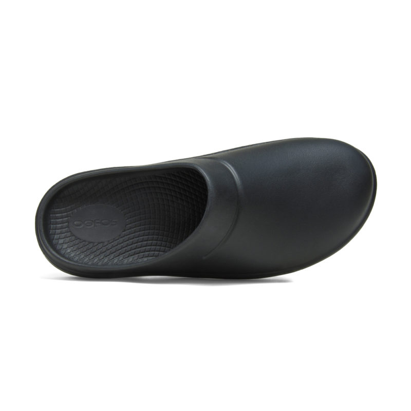 oofos oocloog black 2.jpg