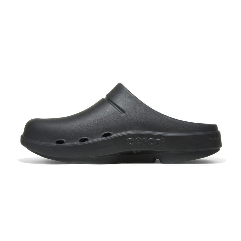 oofos oocloog black 4.jpg