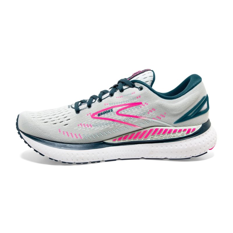 brooks 120344110 m.jpg