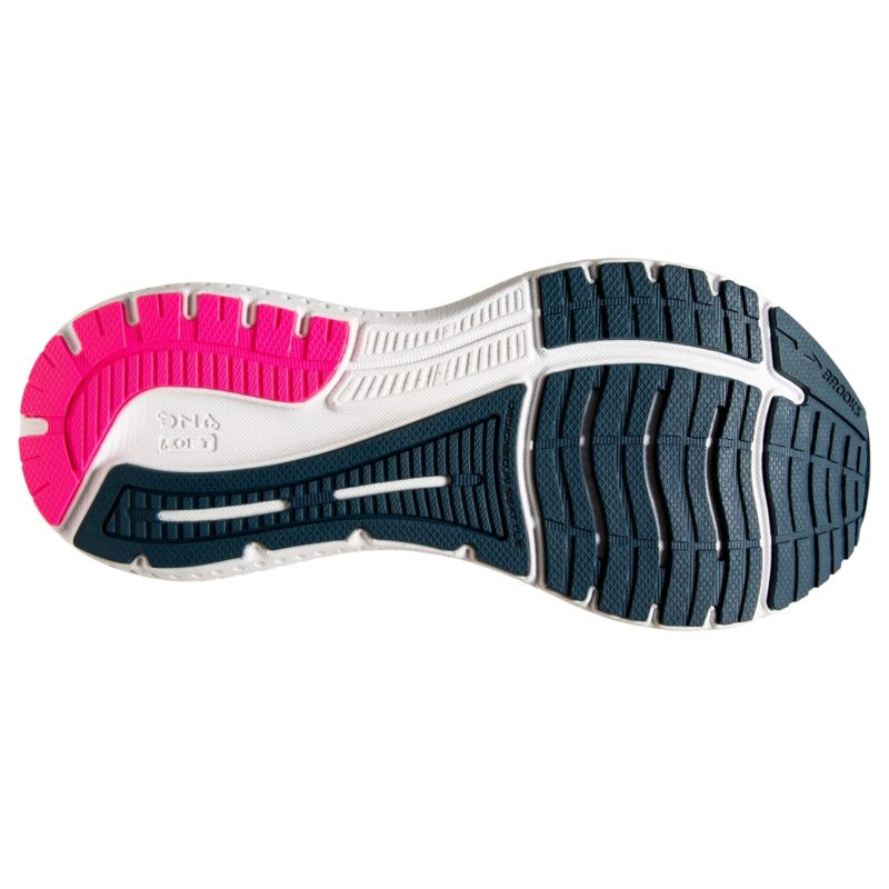 brooks 120344110 s.jpg
